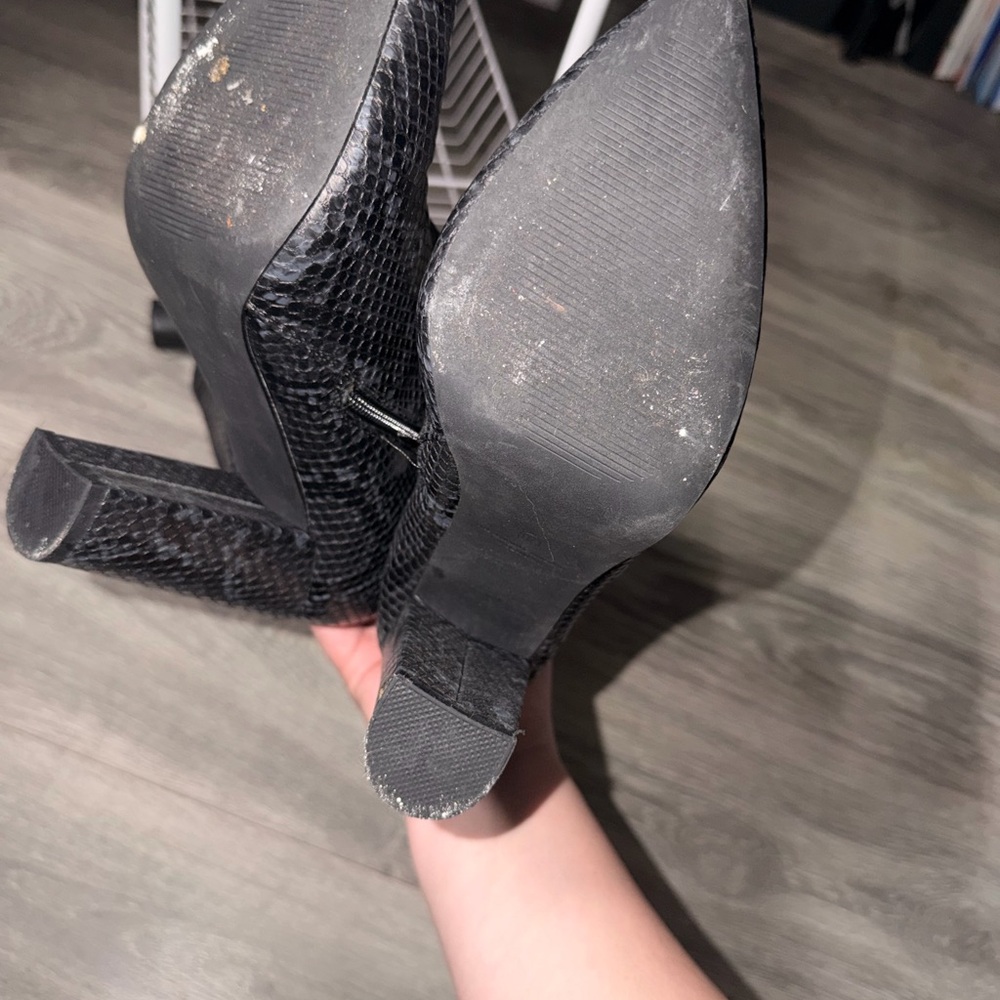 Snakeskin Pattern Boots - Picture 2 of 4